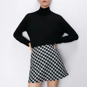 Zara tweed mini skirt